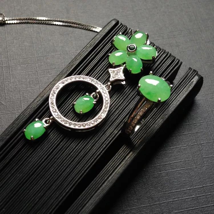 翡翠镶嵌925好还是18k金好呢,翡翠镶嵌925银好还是18k金好