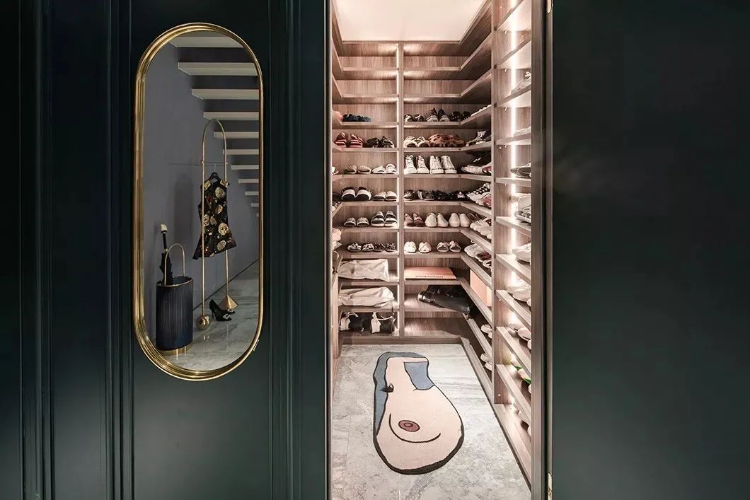 300平米现代简约轻奢风格,40平loft复式公寓装修轻奢风50平