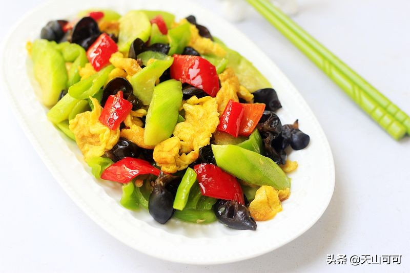 孕妇补铁除了吃猪肝还要吃什么,孕妇既能补血又容易消化的食物