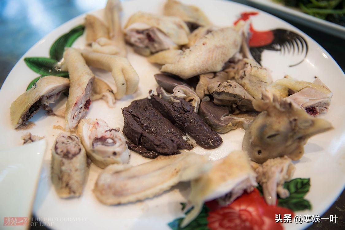 正宗海南文昌鸡,海南正宗文昌鸡吃什么长大的