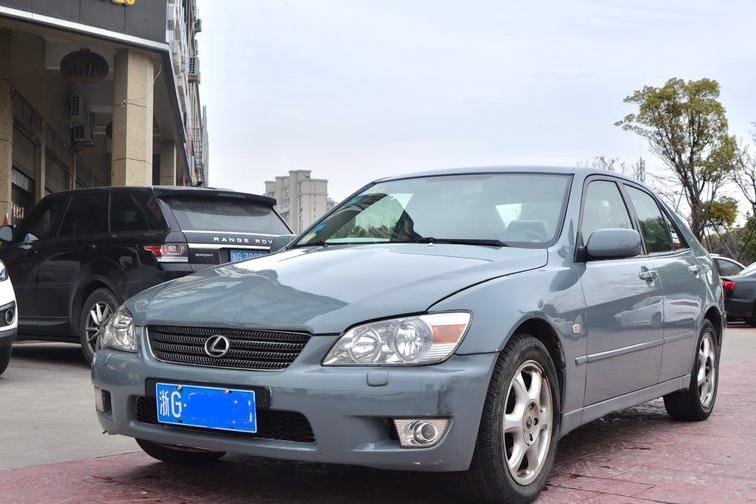 凌志is200改宽体,凌志is200跟250的区别