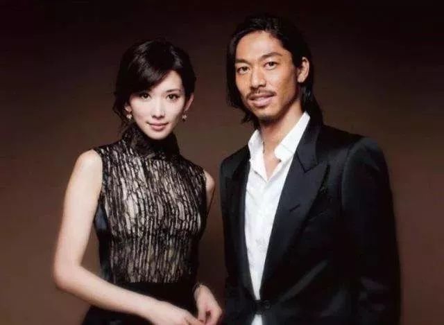 林志玲婚礼喜帖和伴手礼曝光,林志玲婚礼请帖