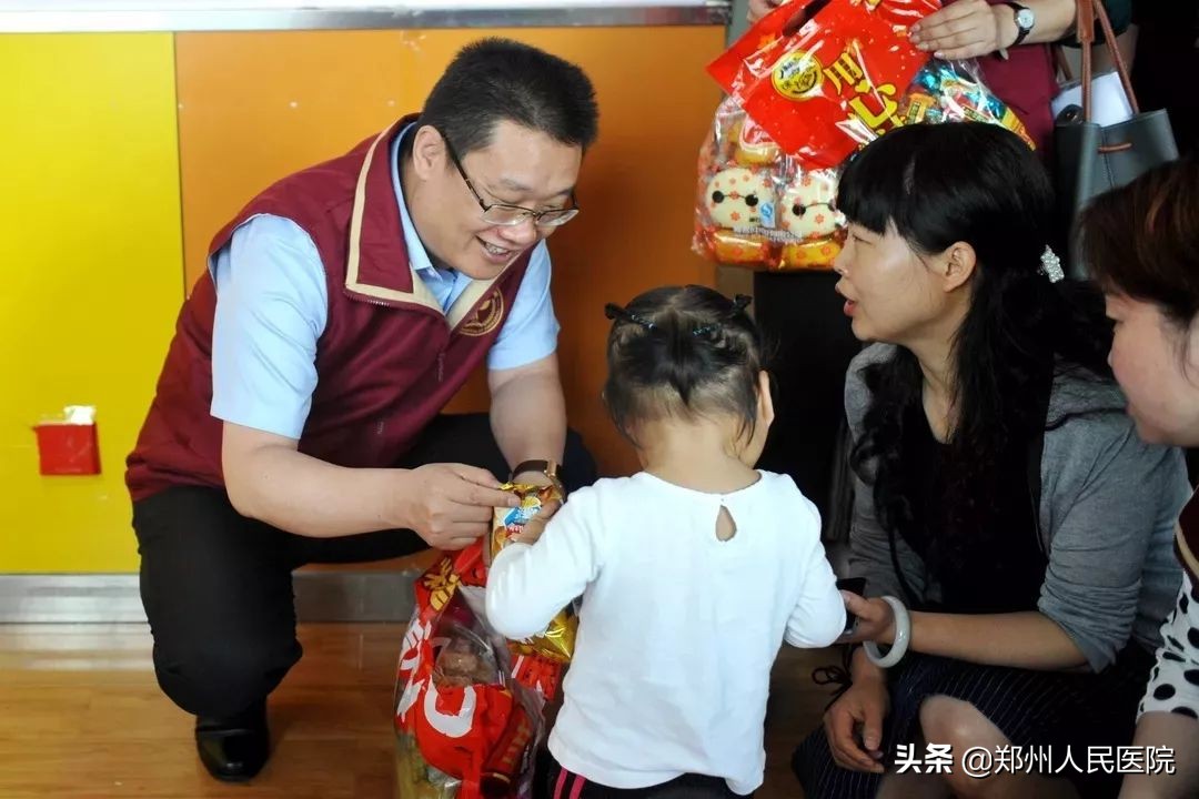 严重唇腭裂修复效果,唇裂修复对比照片