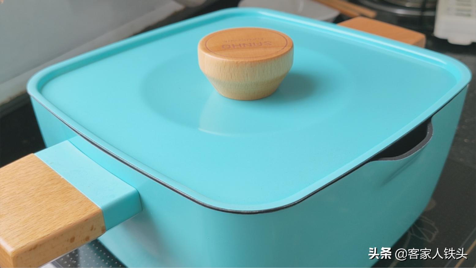 牛肉可以和西红柿金针菇一起吃吗,牛肉金针菇家常做法简单又好吃