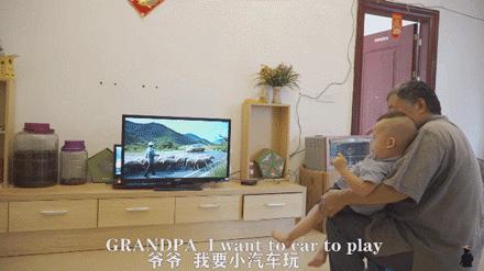 大爷造鲁班凳,60岁中国大爷徒手做鲁班凳