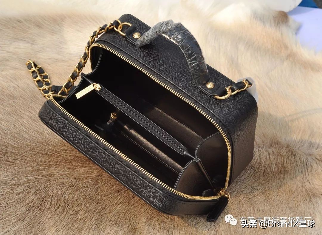 chanel香奈儿怎么辨别真伪,香奈儿19bag肉眼能看出真假吗