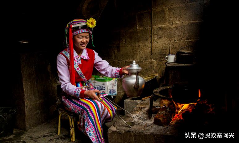 云南所特有的少数民族有几个,中国云南十五个特有少数民族