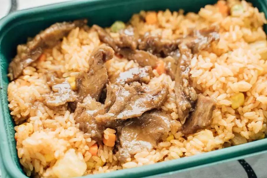 在杨浦区点一顿外卖多少钱,在五角场200块钱可以吃什么