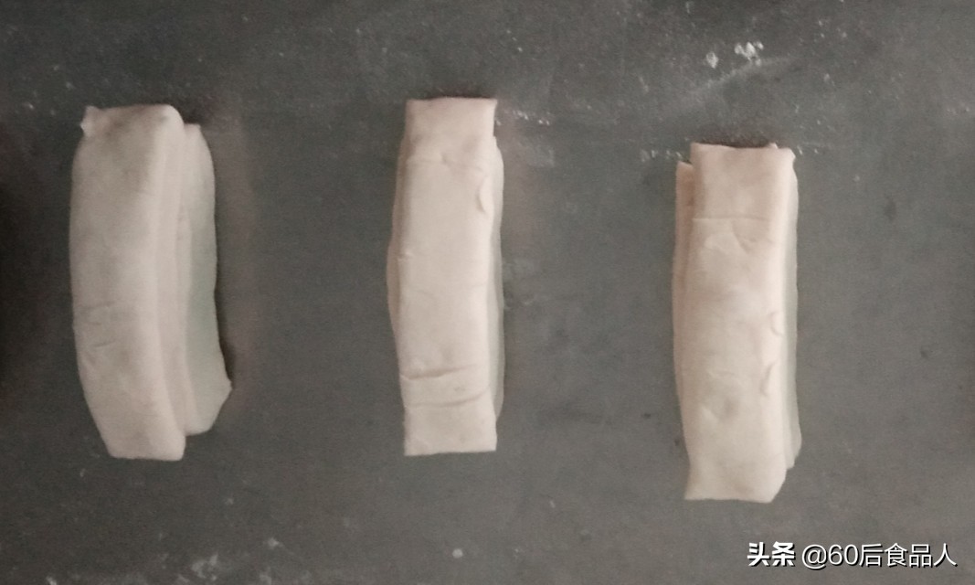 油条店油条的做法和配方,油条正宗做法和配方全过程