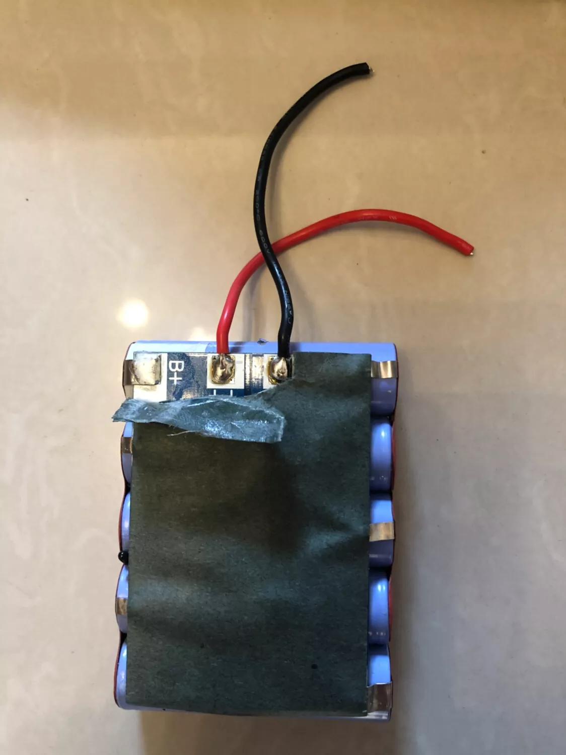 怎样更换吸尘器电池,莱克吸尘器怎么更换电池