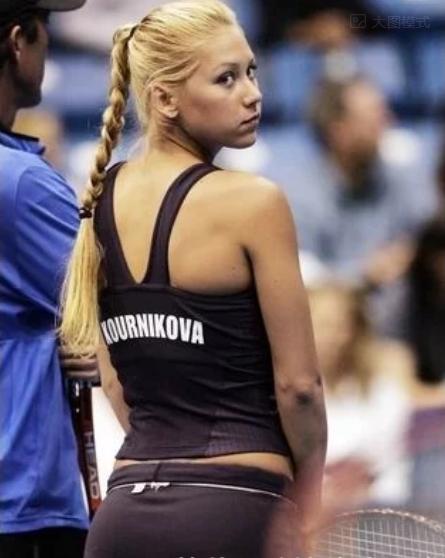 网球运动员库尔尼科娃,罗纳尔多库尔尼科娃