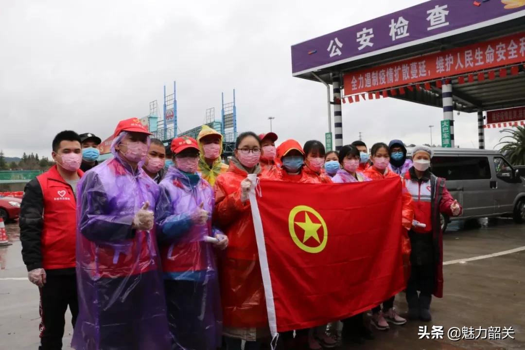 战疫一线城管党员先锋队硬核担当,奋战在疫情防控一线的青年突击队