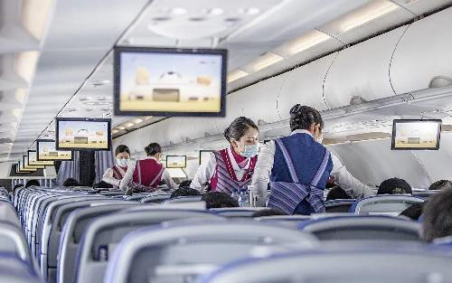 郑强教授讲空姐也招研究生了,郑强教授谈空姐为什么要长得漂亮