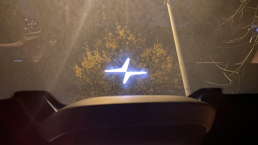 特斯拉新款model3与极星2,特斯拉新款model3和极星2