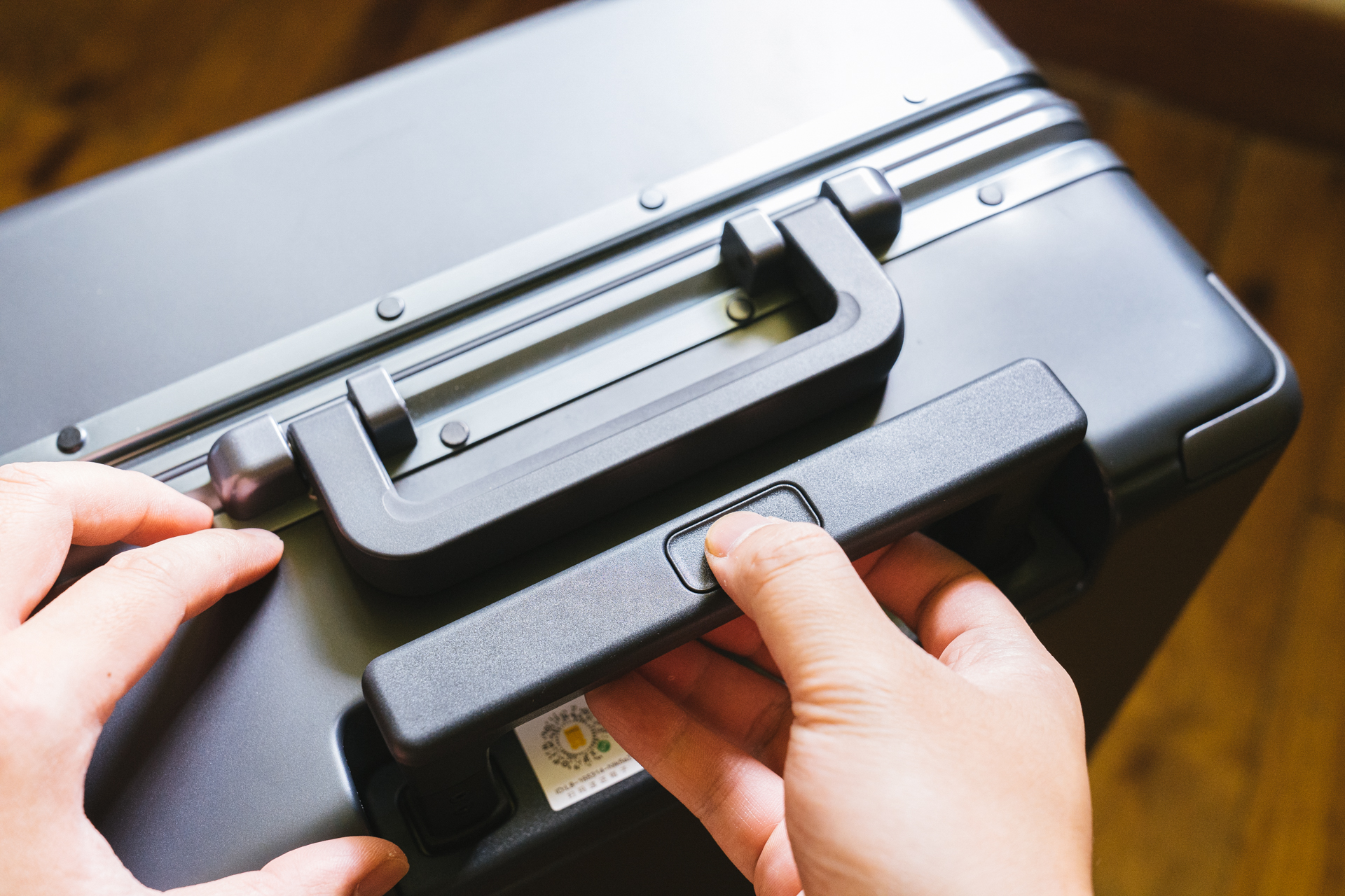 简约有范儿地平线8号行李箱,24寸地平线8号行李箱评测