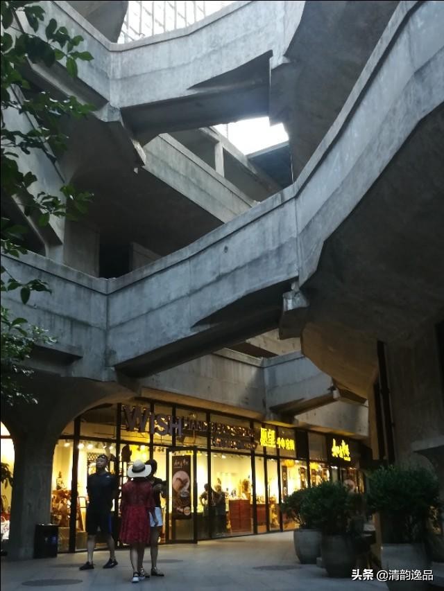 亲历诡异故事完整版,真实恐怖故事亲历者回忆