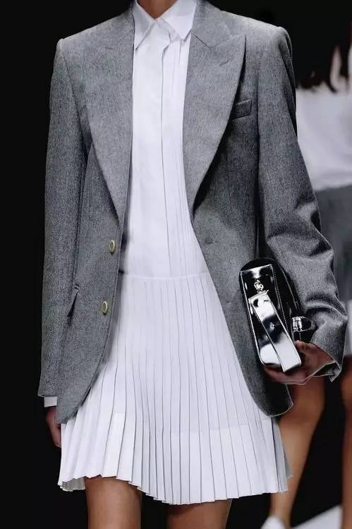 衬衫多种百变穿搭,衬衫改造创意服装设计