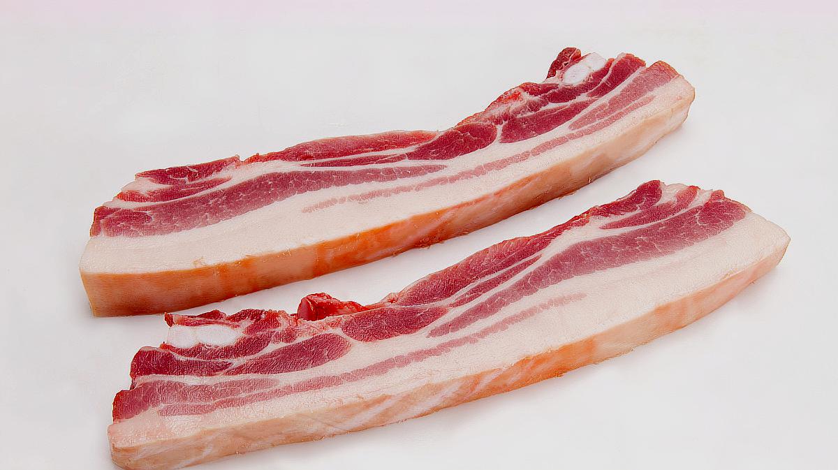 盐腌制腊肉的最正确方法,腌腊肉为什么要抹盐
