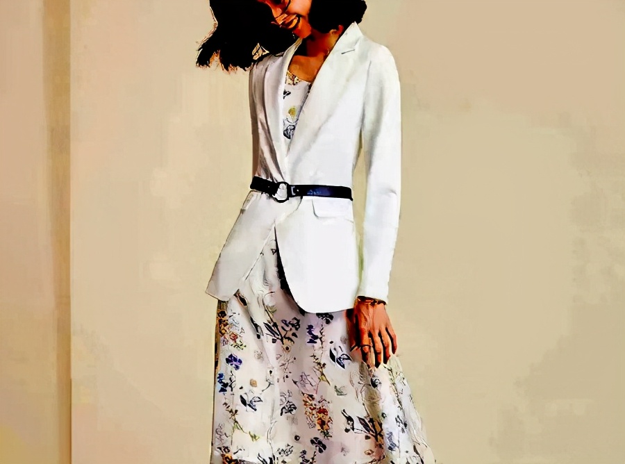 让肩部变窄的穿搭技巧,穿搭干货所有体型穿搭技巧