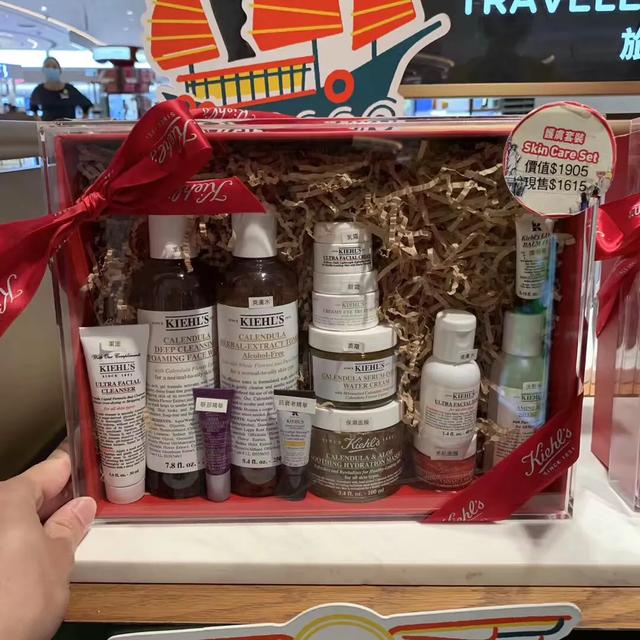 雅诗兰黛安耐晒,雅诗兰黛大粉水美版