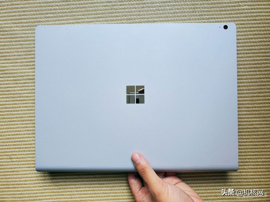 拔草体验|由一台SurfaceBook3而联想到的