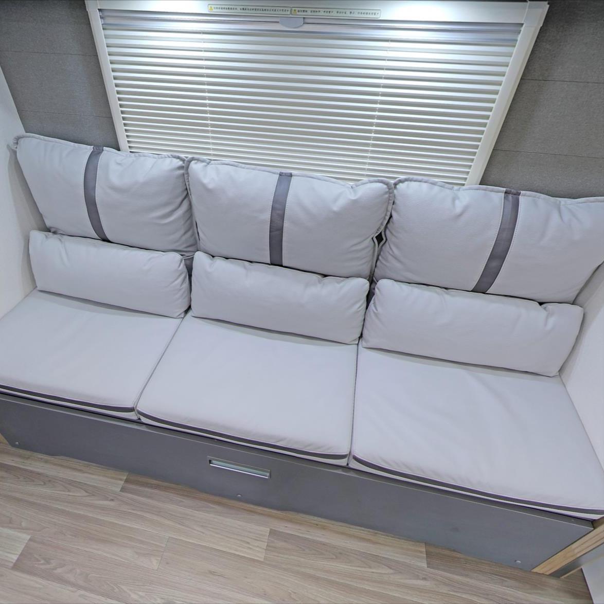 房车卡座座椅尺寸,房车卡座沙发区