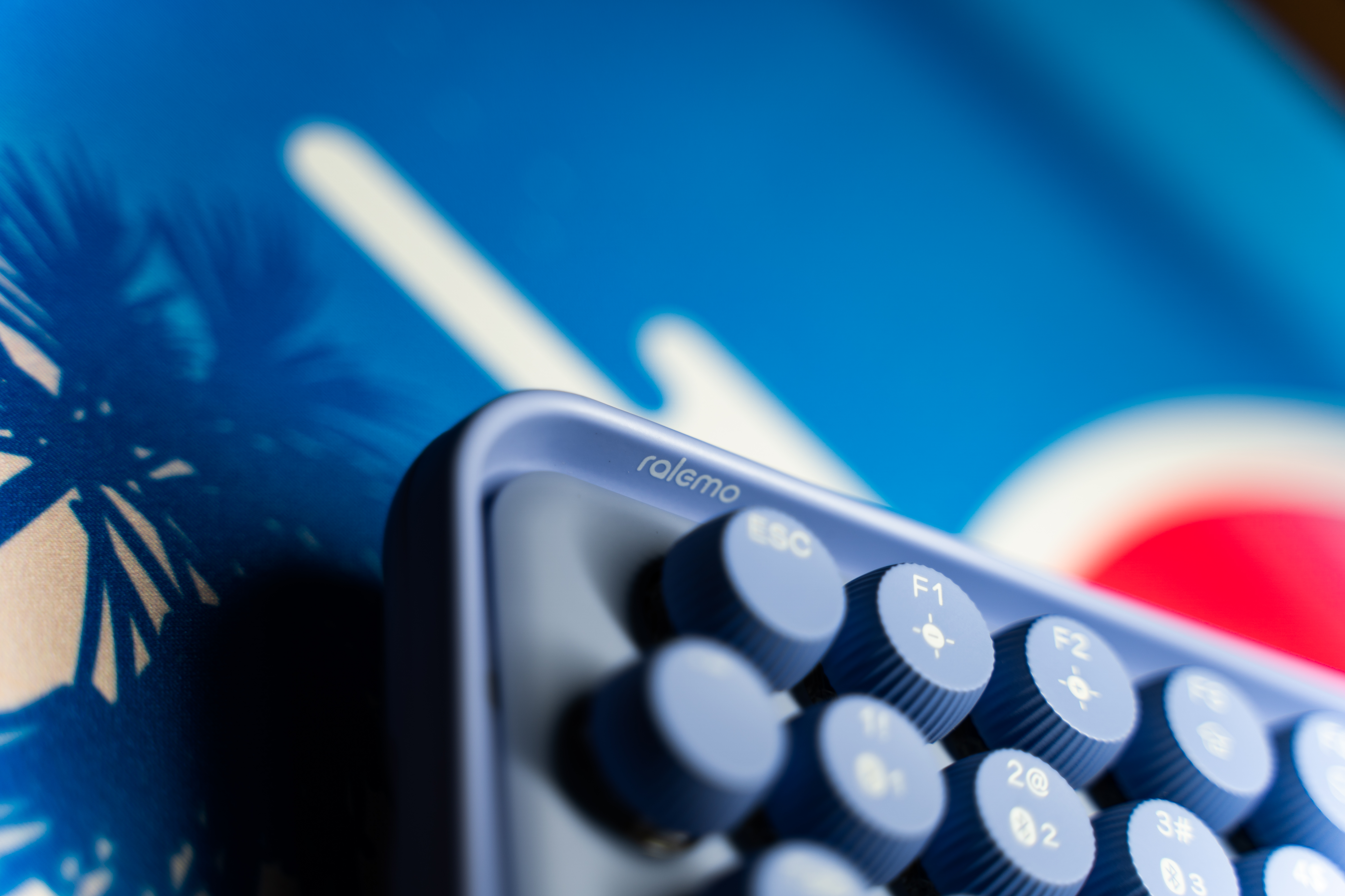 ralemoPre5无线四模机械键盘，*男猛**萌妹一起来