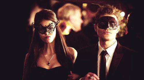 男朋友不舍得给女方家里花钱,男朋友不舍得给恋人花钱正常吗