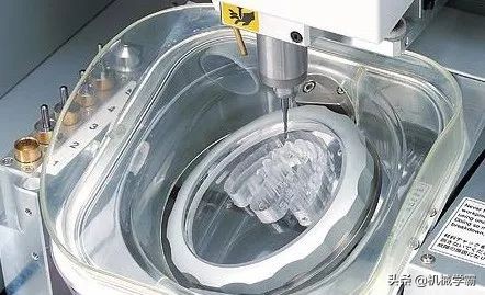 cnc雕刻机哪种好一些,cnc加工中心和数控车床哪个简单