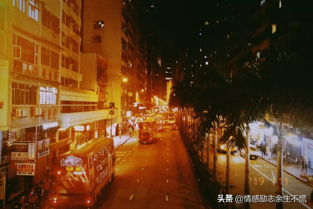 冷漠换来的只是更冷漠,冷漠的背后不只是冷漠