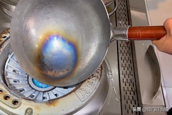 生铁锅开锅的正确方法不粘锅,铁锅不粘锅二次开锅正确方法