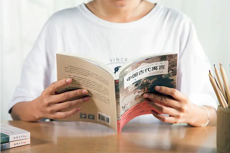 小学语文课外必读推荐,小学语文四年级必读课外阅读