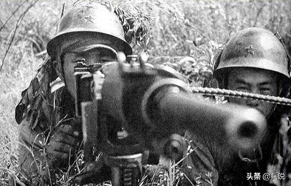 对越战争头盔,对越自卫反击头盔被打穿