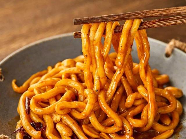 成都必吃的十道美食介绍,来成都一定要吃的10大美食小吃