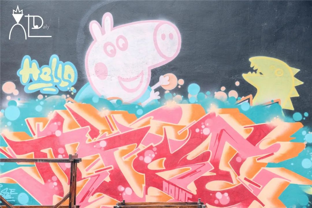 宫崎骏涂鸦墙青岛,青岛宫崎骏漫画网红墙