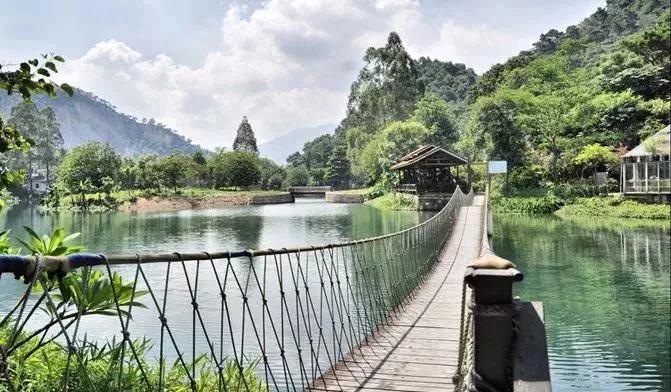 广州小九寨沟旅游,广州出发避暑旅游景点推荐
