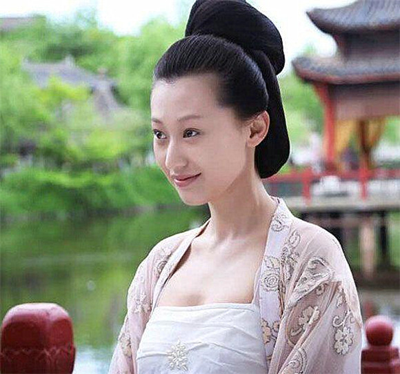 用*药春**魅惑君王的妃子，孝文帝的宠妃终是玩火*焚自**