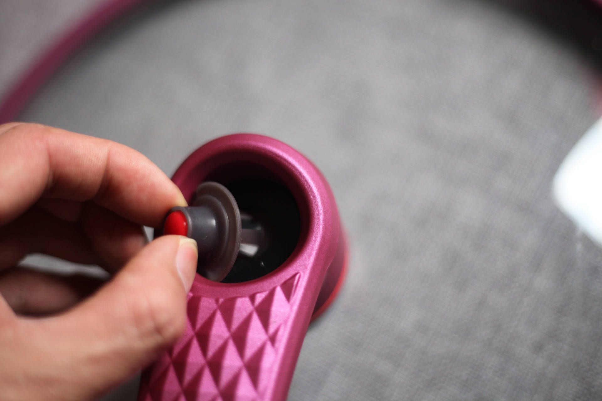 走近氪学|粘锅退款!打死都不粘的不粘锅?