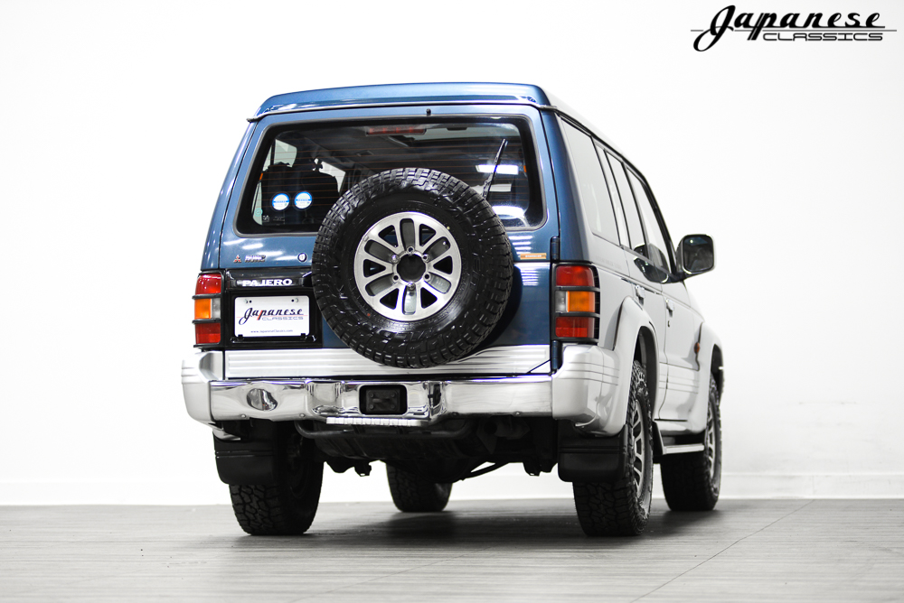 国外91年二手三菱帕杰罗标配电子悬挂20年前就能调整驾驶模式