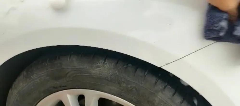 别克君威2.4l油耗实际多少,别克君威哪年的最省油