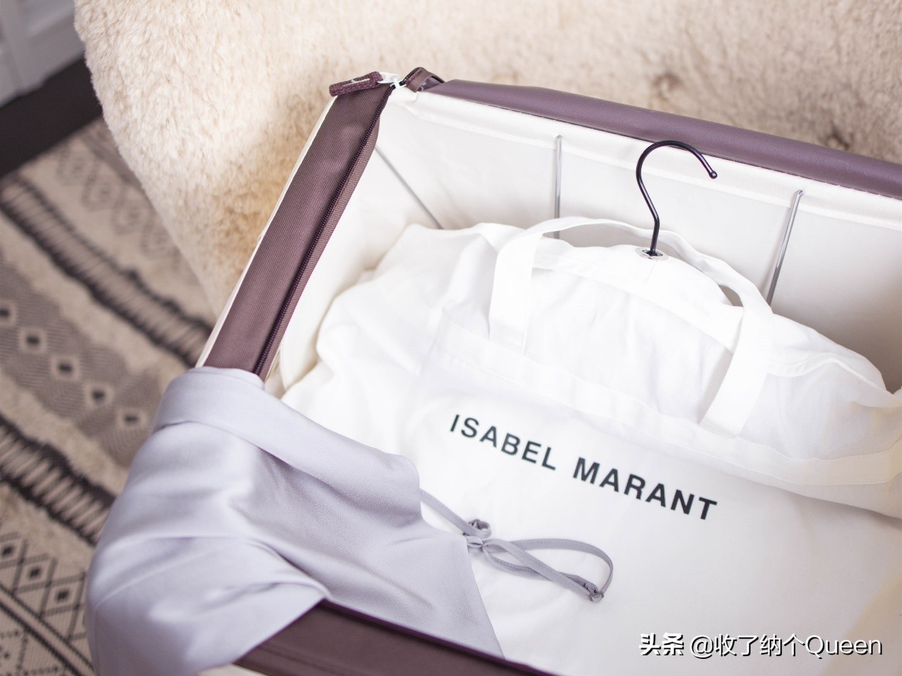 衣柜里的衣服穿不进去了,衣柜穿不下衣服