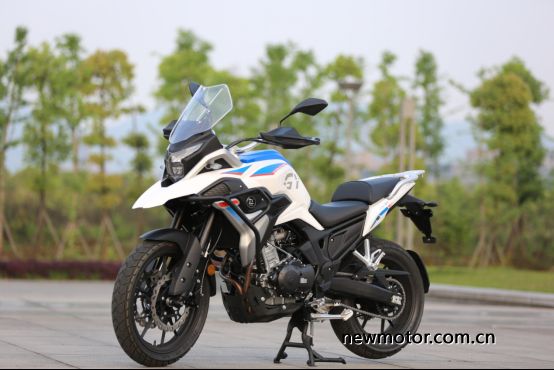 凯越500x和400x哪个值得购买,凯越400拉力车评测视频