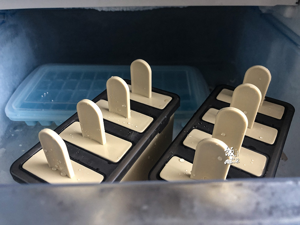 夏天喝冻绿豆汤,不用冰箱冻的绿豆汤