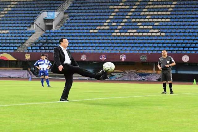 都江堰星耀杯足球,2024都江堰社区体育公开赛