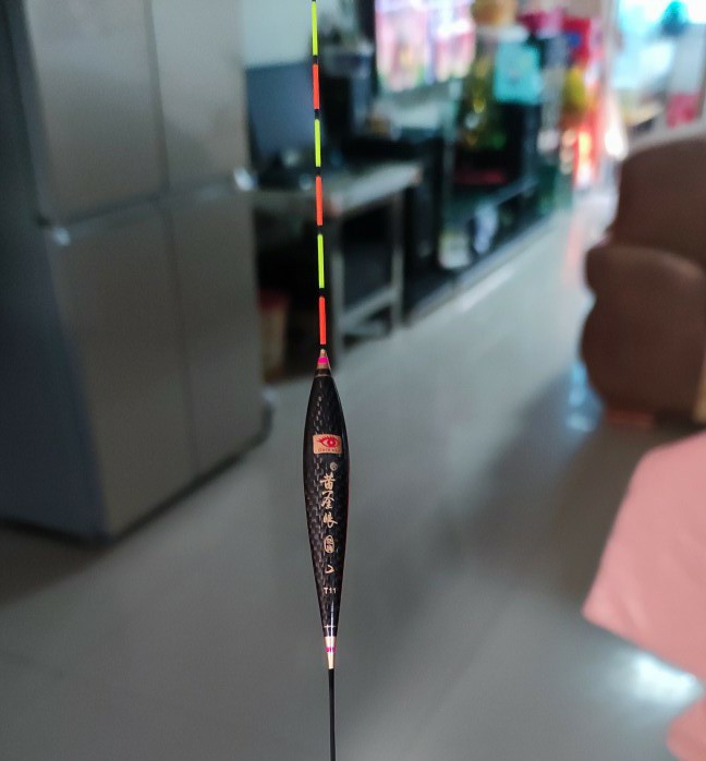 轻口小碎目鲫鱼浮漂怎么调漂,遇到鱼老是涮饵怎么办