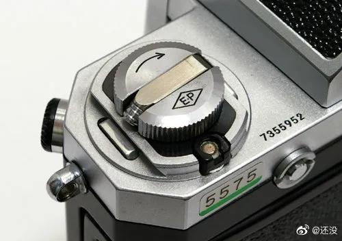 “MIOJ”和“E・P”这两个标示你在相机上见过吗？