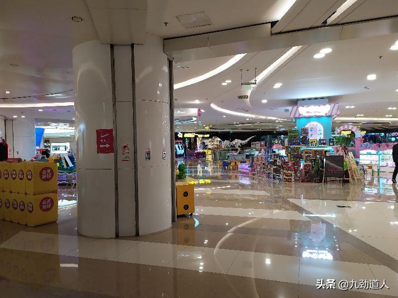 唯品会合肥城市奥莱正式开业,滨湖唯品会合肥城市奥莱