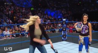 「SD9.4战报」罗曼又遭被暴虐！连蛋妞都被挨打了