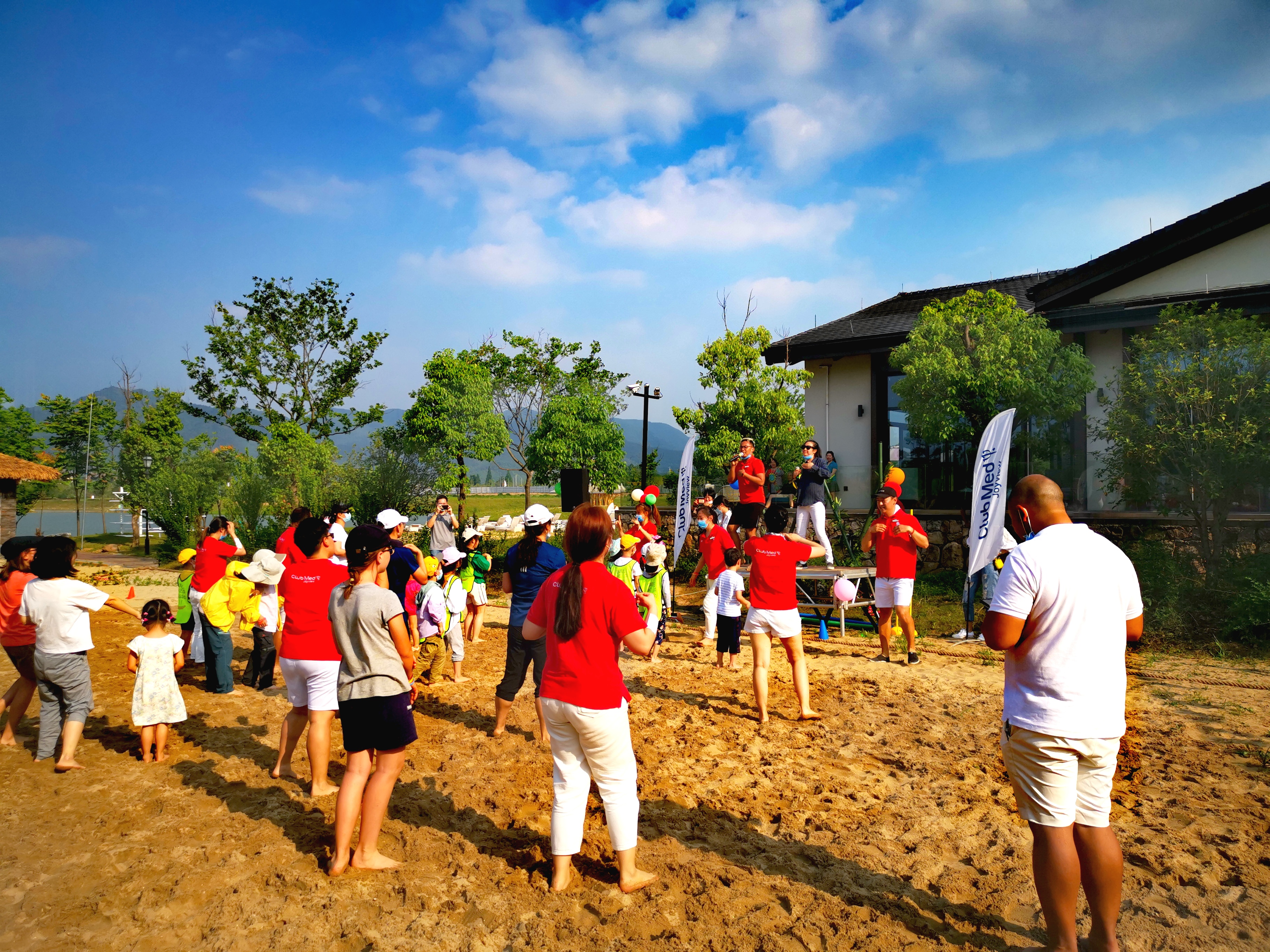 带娃体验生活好去处,带娃去最好的亲子酒店