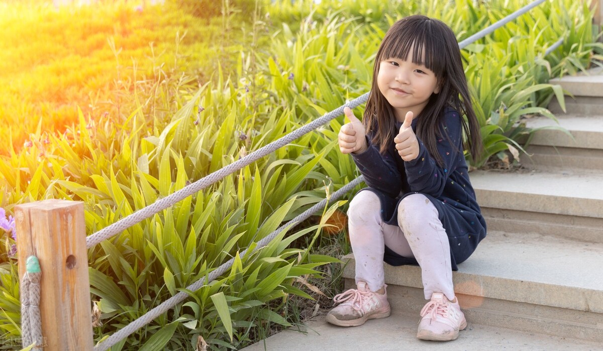诗意寓意好的女孩名,书香世家女孩名